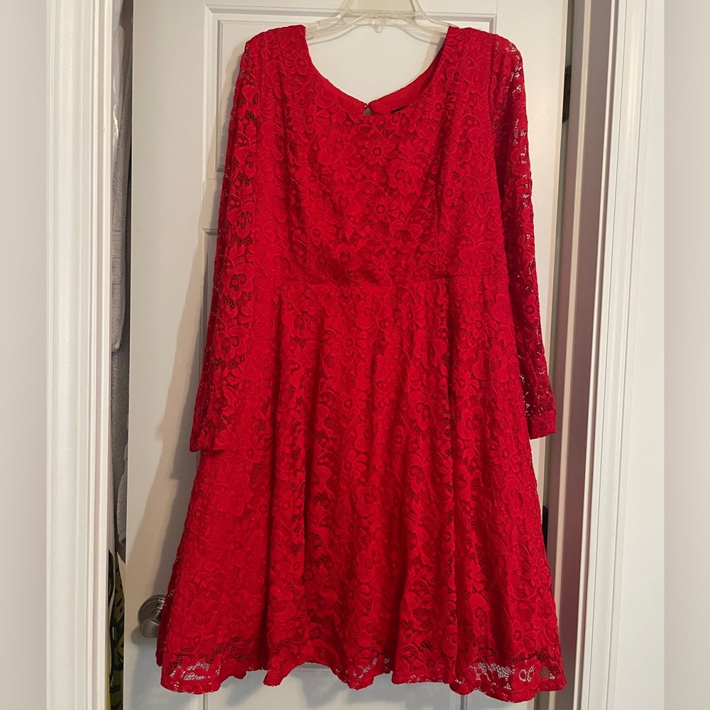 Torrid red lace LS 2XL dress